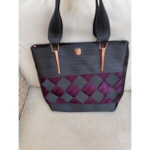 Buckle Up Bags Emerald Tote Bag - Plum/Black - Similar to Harveys Seatbelt
